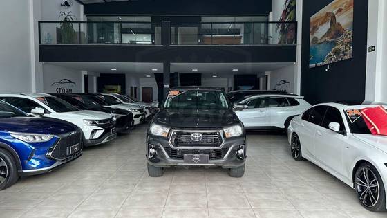 TOYOTA HILUX 2.8 SRV 4X4 CD 16V DIESEL 4P AUTOMÁTICO
